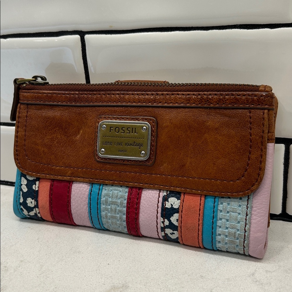 Fossil Emory Patchwork Multicolor Clutch Wallet - image 14